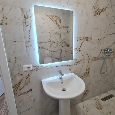 Lägenhet Elite Luxury Tirana